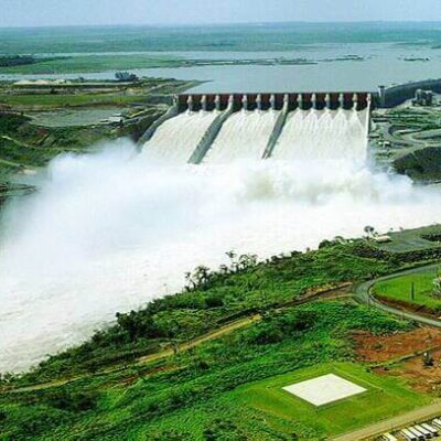 passeio na itaipu