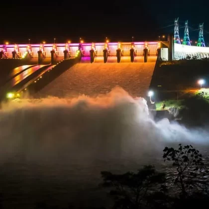 Itaipu Iluminada com Jantar